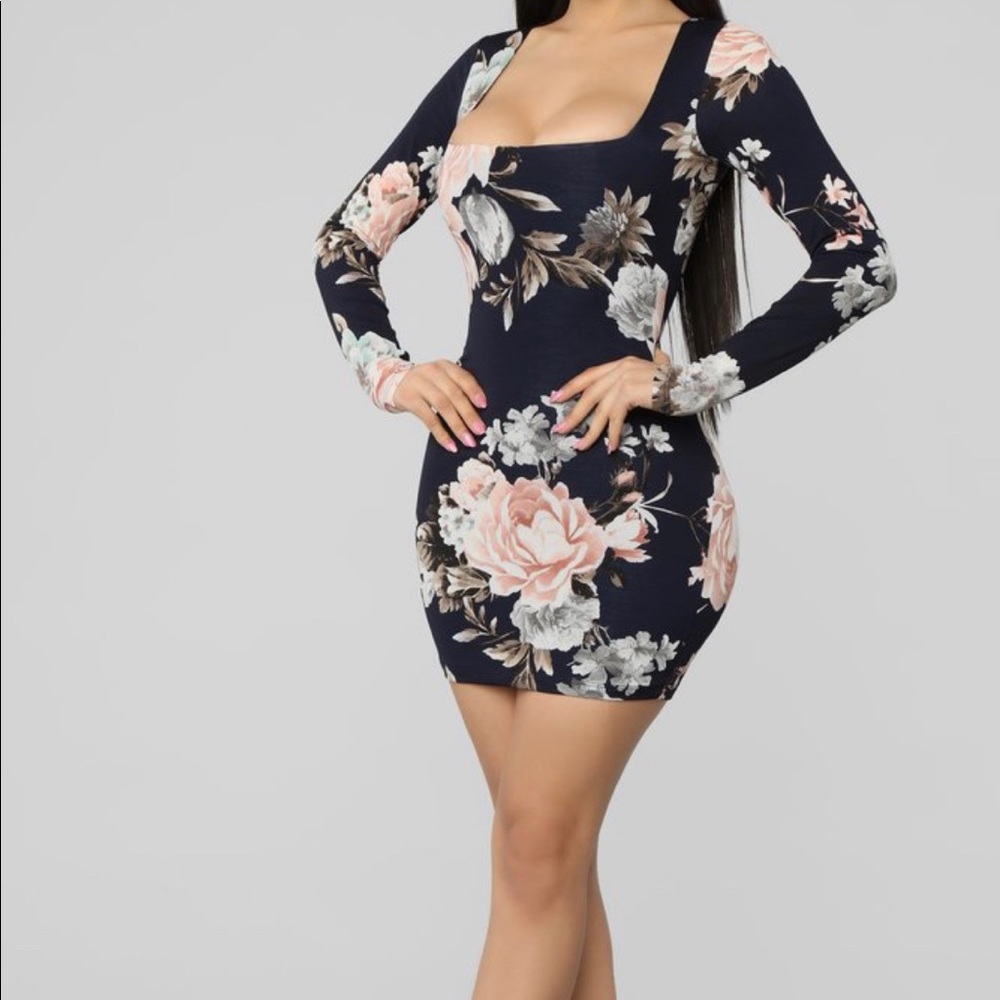 Fashion Nova mini dress Medium
